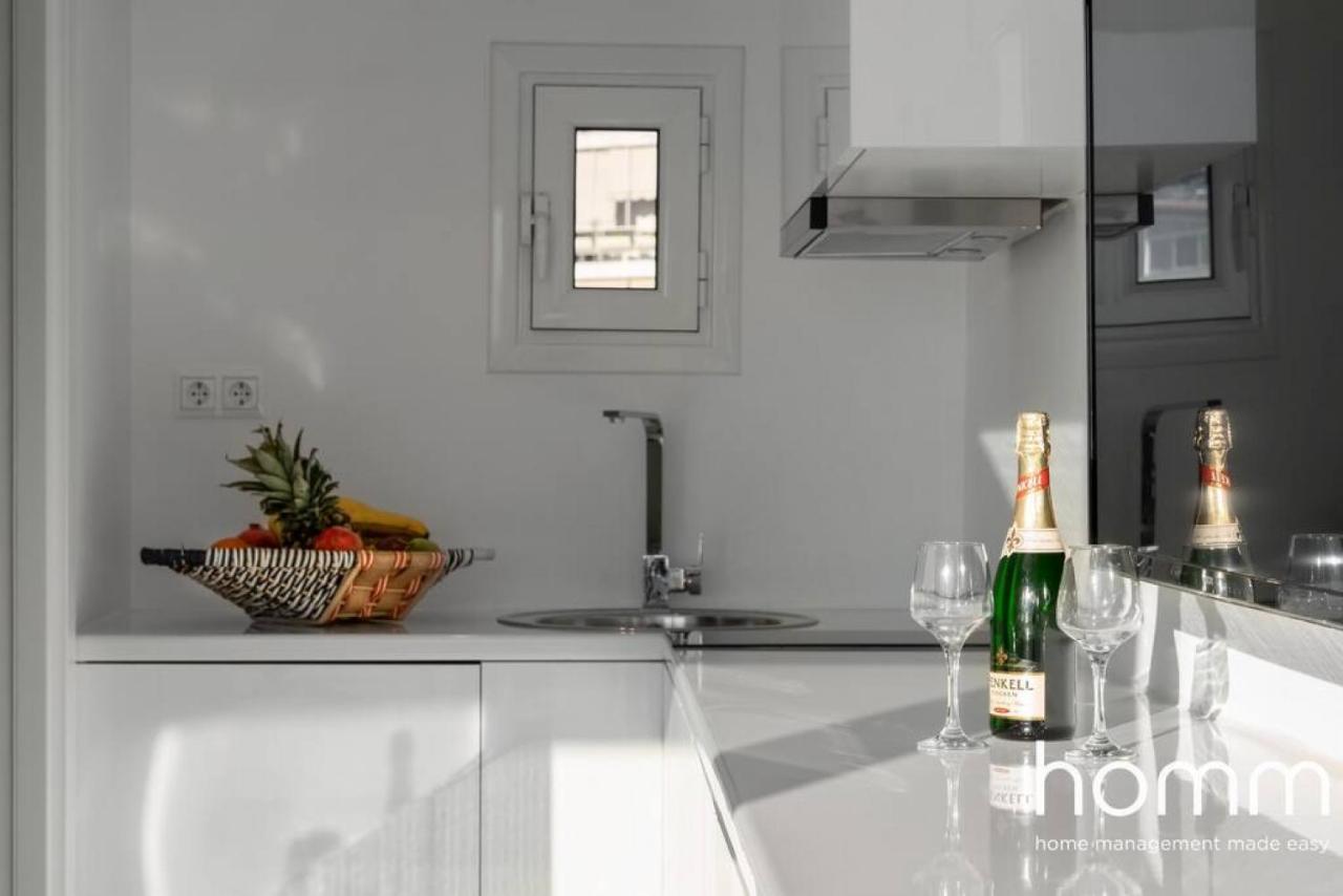 Brand New Homm Penthouse In Ano Glyfada, Dilou Apartment Athena Bagian luar foto