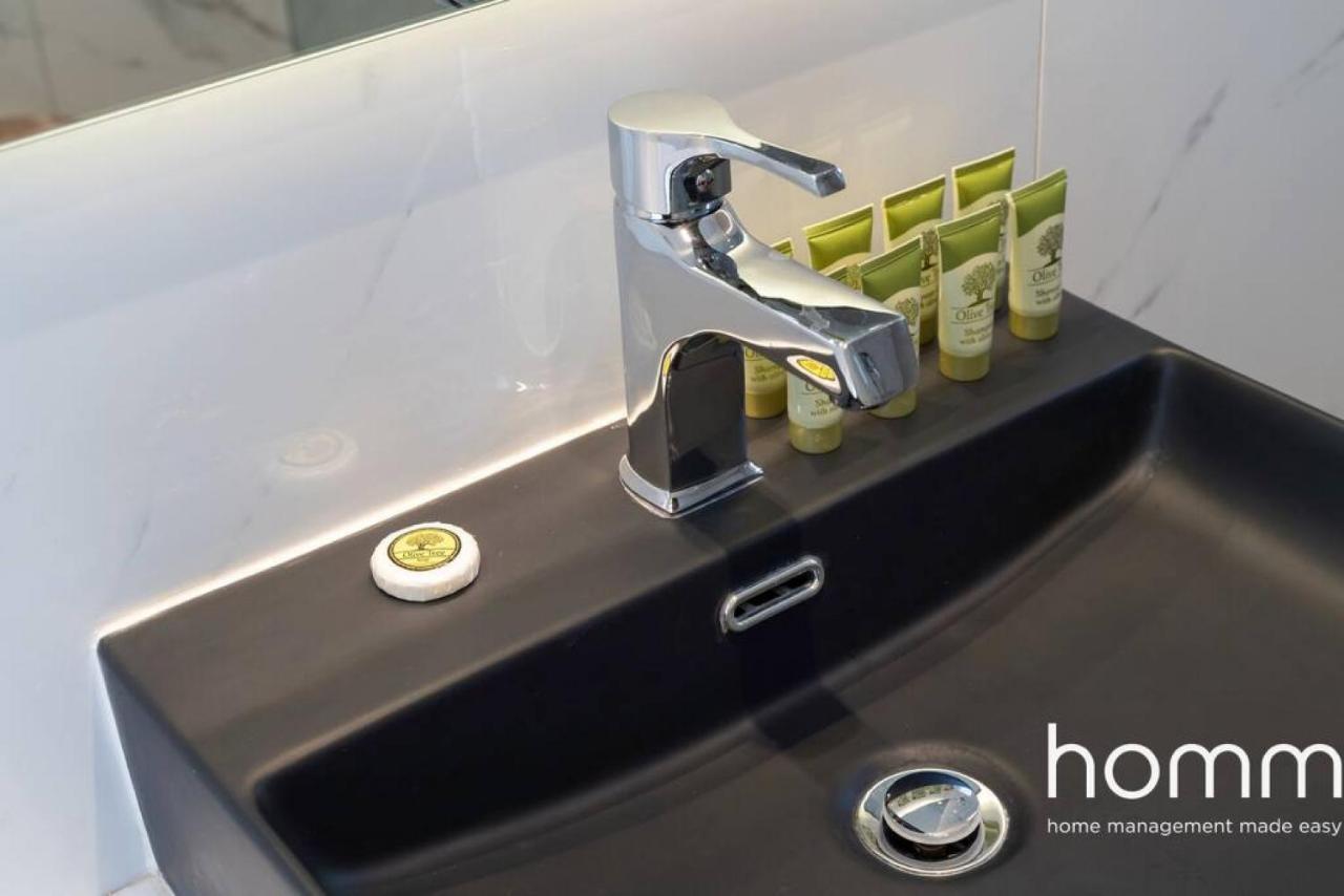 Brand New Homm Penthouse In Ano Glyfada, Dilou Apartment Athena Bagian luar foto