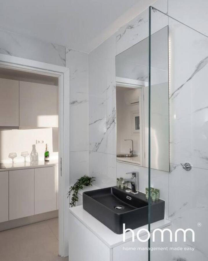 Brand New Homm Penthouse In Ano Glyfada, Dilou Apartment Athena Bagian luar foto